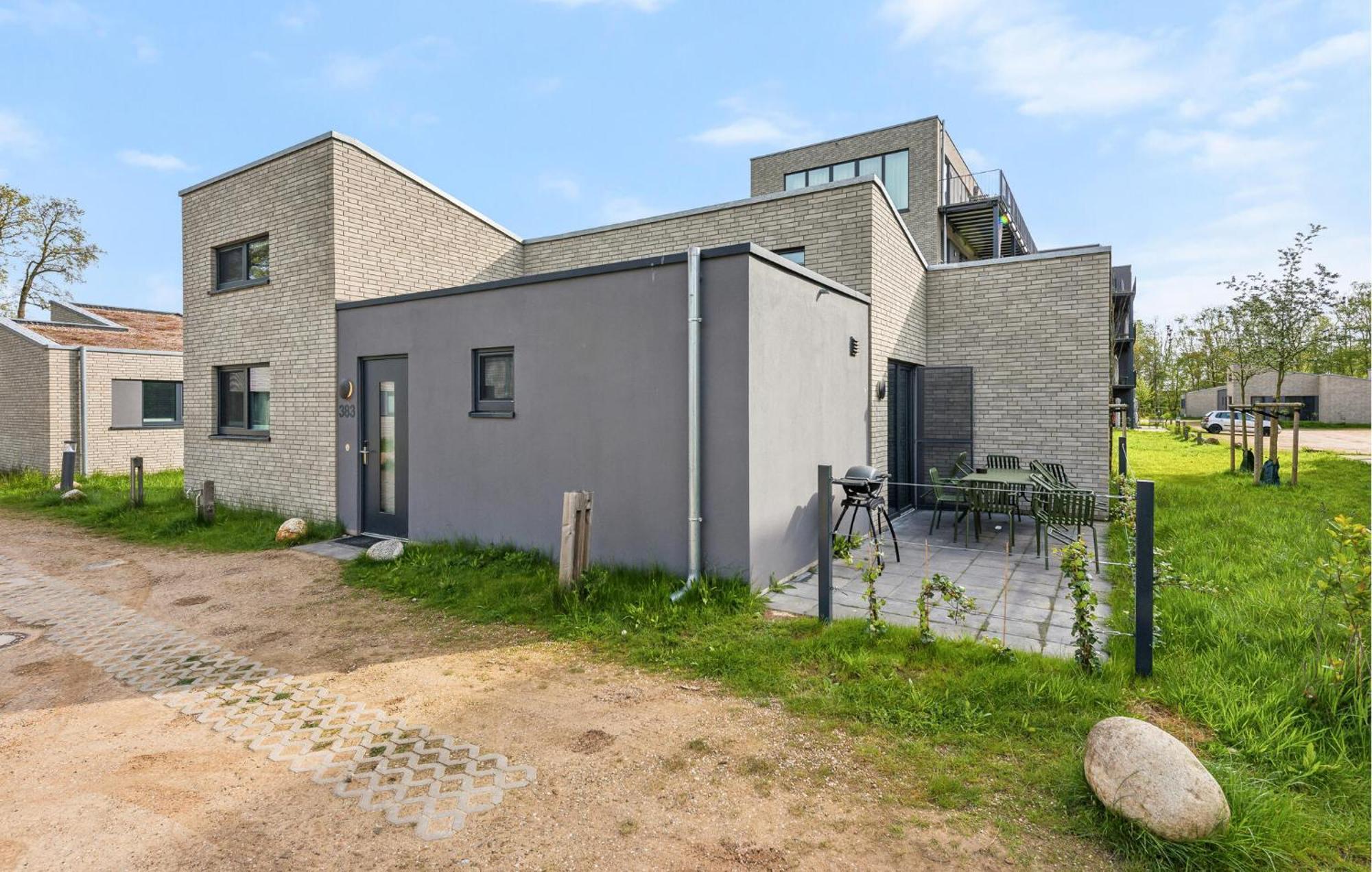 3 Bedroom Awesome Home In Lembruch-Duemmer See Exteriér fotografie